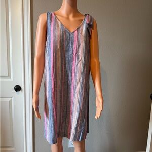 Cremieux dress. New with tags. Size small